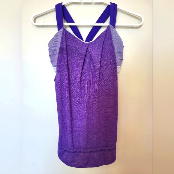 Lululemon purple Athletica tank with built-in bra size MED - Picture 1 of 6